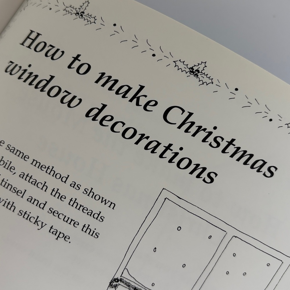 THE MOUSE CHRISTMAS HOUSE A press-out model book Michelle Cartlidge - Picture 9 of 12
